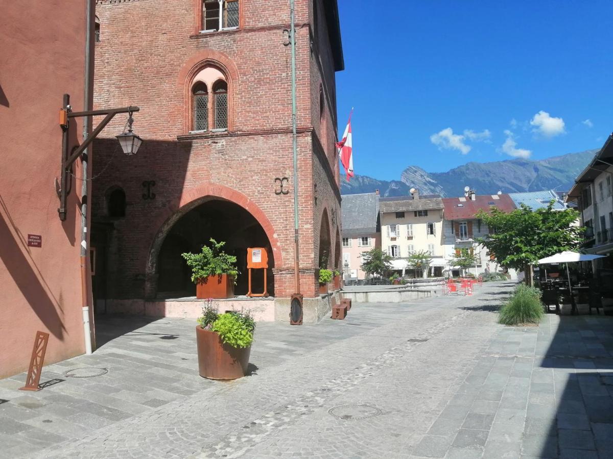 Residence Lawawi Pres De La Gare Au Calme Albertville Bagian luar foto